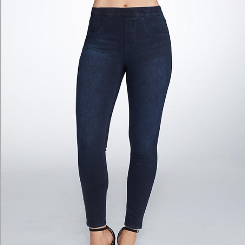 Spanx-NEVER WORN BRAND NEW!Spanx Jean-ish Leggings